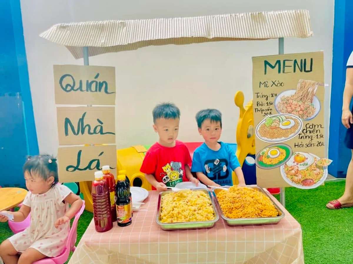 Bữa Tiệc Buffet Ẩm Thực Mùa Hè